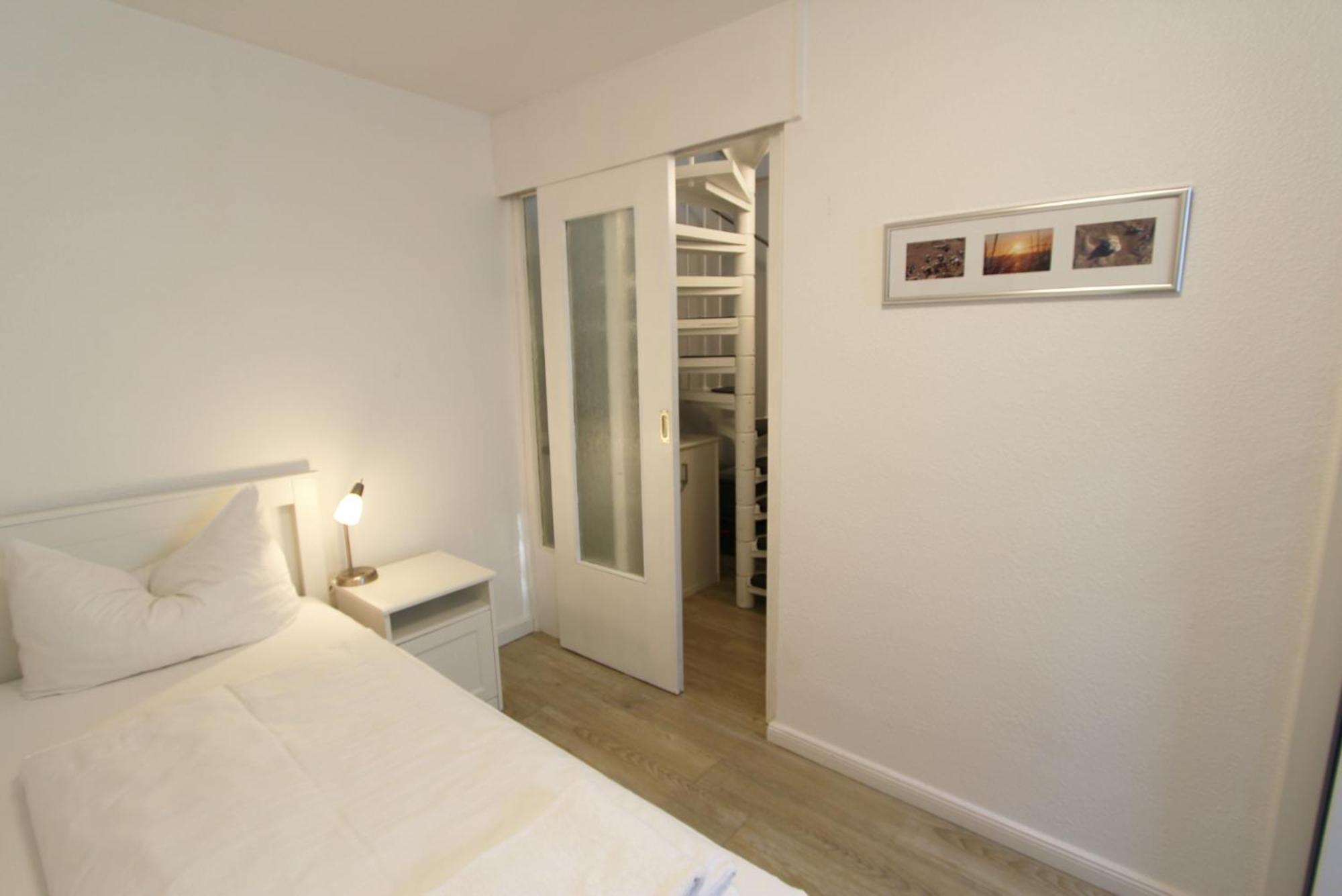 Im Grund 25, App 1 *